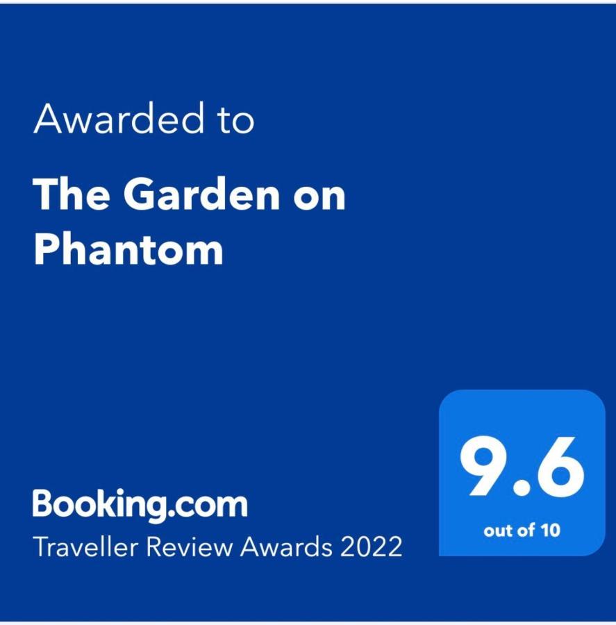 The Garden On Phantom - "Off The Grid" كنيسنا المظهر الخارجي الصورة